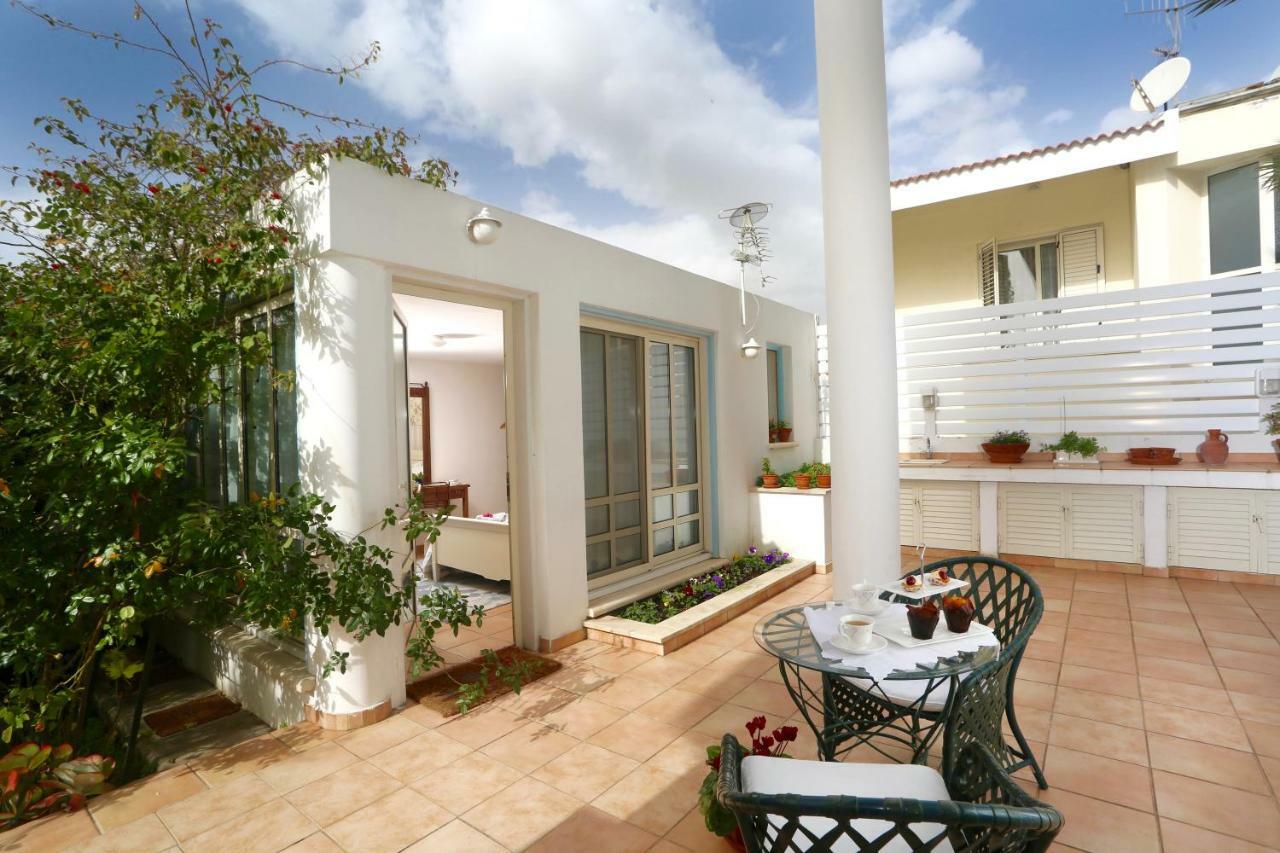 Sunny Garden Studio Otel Lefkoşa Dış mekan fotoğraf